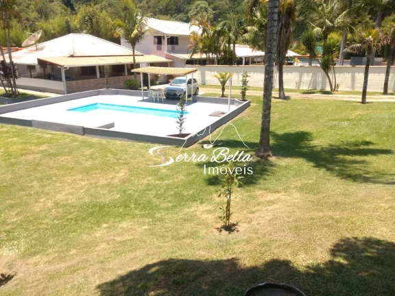 Imagem Casa com 4 dormitórios à venda, 200 m² por R$ 980.000,00 - Prata - Teresópolis/RJ
