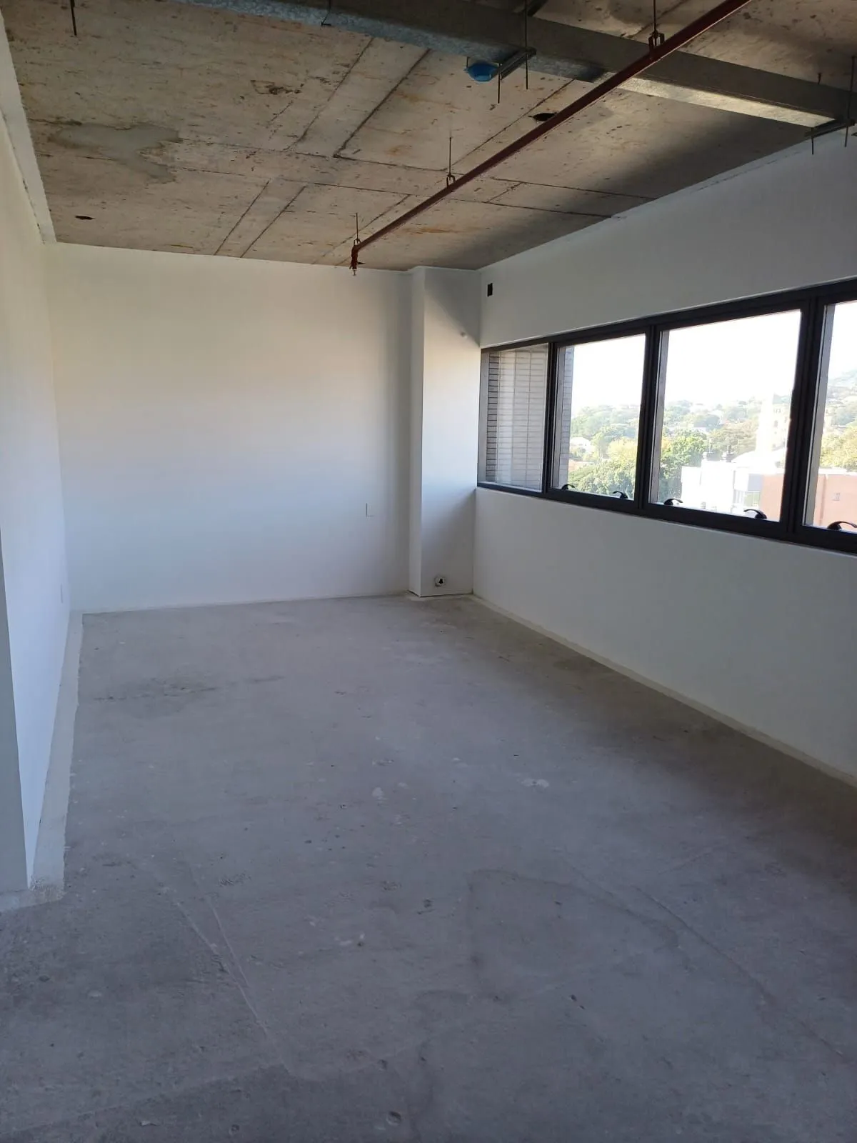Imagem Sala Comercial em Teresópolis