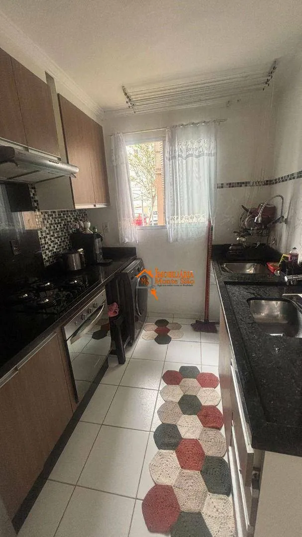 Imagem Apartamento com 2 dormitórios à venda, 47 m² por R$ 255.000,00 - Água Chata - Guarulhos/SP