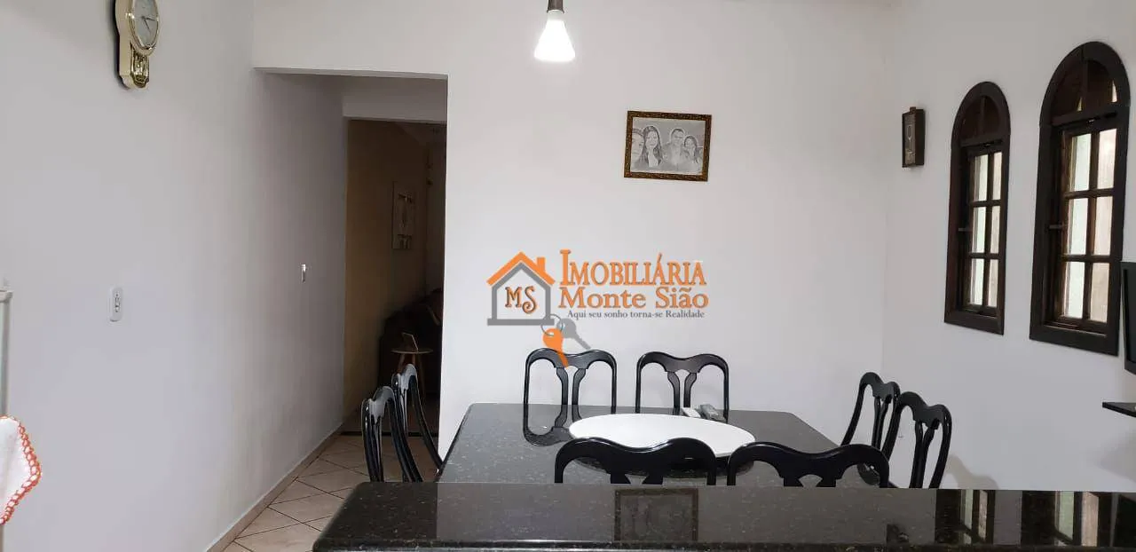 Imagem Sobrado com 3 dormitórios à venda, 232 m² por R$ 499.000,00 - Presidente Dutra - Guarulhos/SP