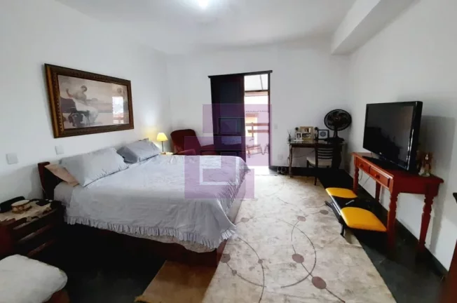 Imagem Casas / Padrão na cidade de Guarujá