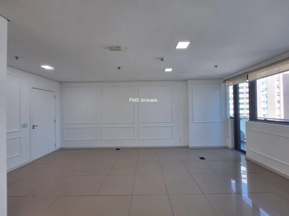 Imagem Sala com 25m2 no Centro - SP