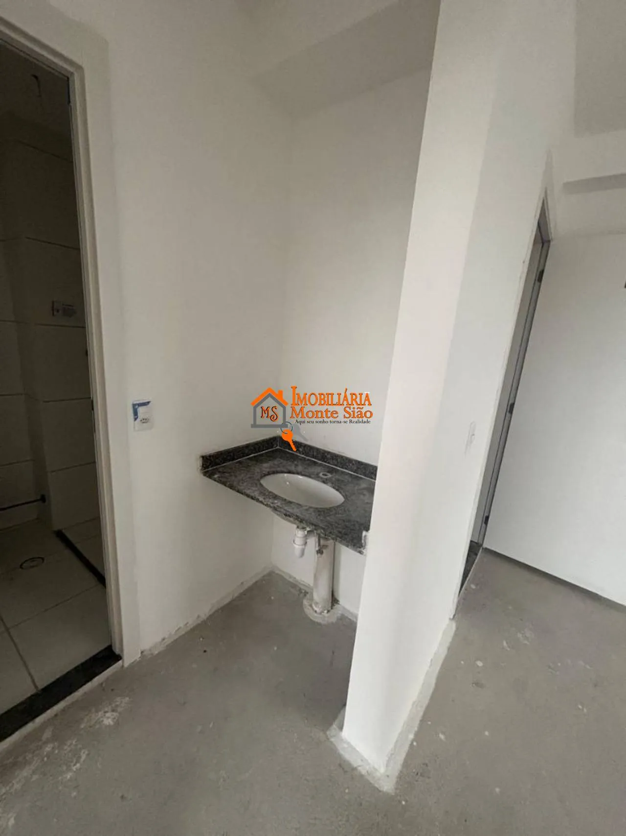 Imagem Apartamento com 2 dormitórios à venda, 41 m² por R$ 414.000,00 - Centro - Guarulhos/SP