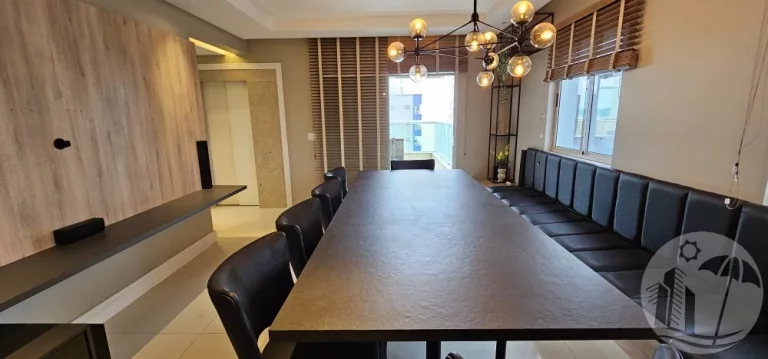 Imagem Luxo à Beira-Mar Cobertura Duplex na Barra Sul de BC 5/4 5 V