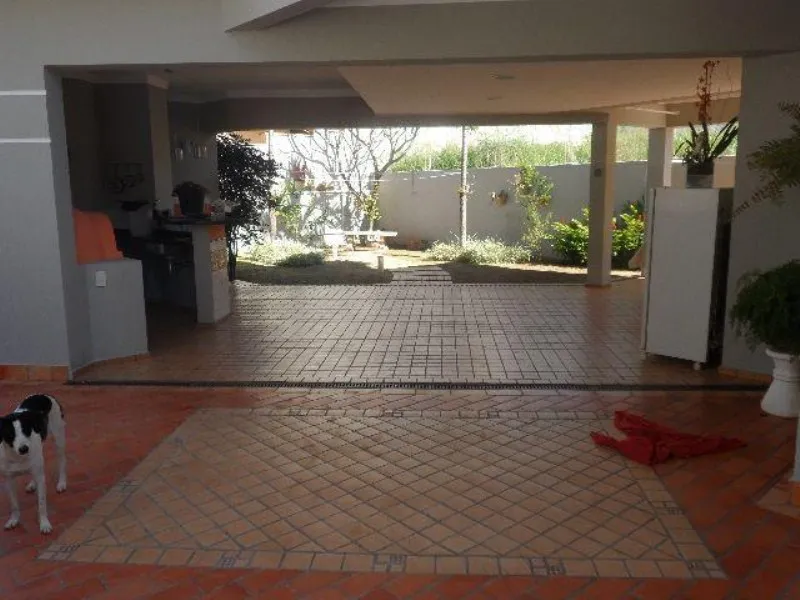 Imagem Imperdível oportunidade: Casa em condomínio à venda em Valinhos-SP, Jardim Recanto, 3 quartos, 3 suítes, 3 salas, 5 banheiros, 4 vagas, 276m².