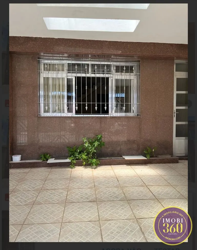 Imagem Sobrado com 03 dormitórios 01 suíte com 4 vagas de garagem