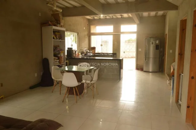 Imagem Casa à Venda