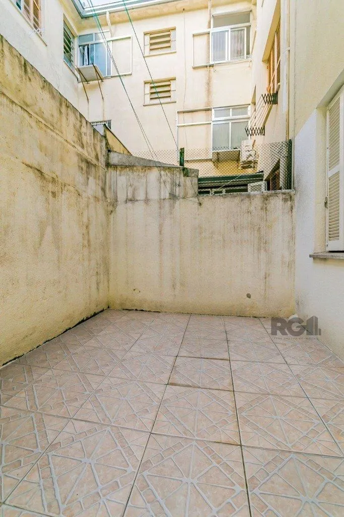 Imagem Apartamento térreo 67m² - 2 dormitórios e 1 vaga no bairro Higienópolis