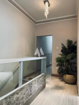 Imagem Casa com 2 dormitórios à venda, 105 m² por R$ 650.000 - Encruzilhada - Santos/SP
