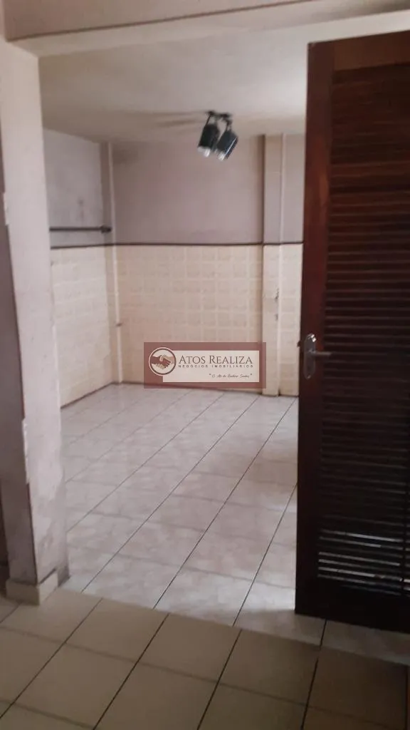 Imagem Sobrado de 100m² em Vila Sofia, São Paulo - 3 dormitórios, 2 suítes e 1 banheiro por R$ 670.000 - Confira!