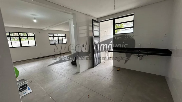 Imagem Casa em Santos para venda 3 dormitórios.