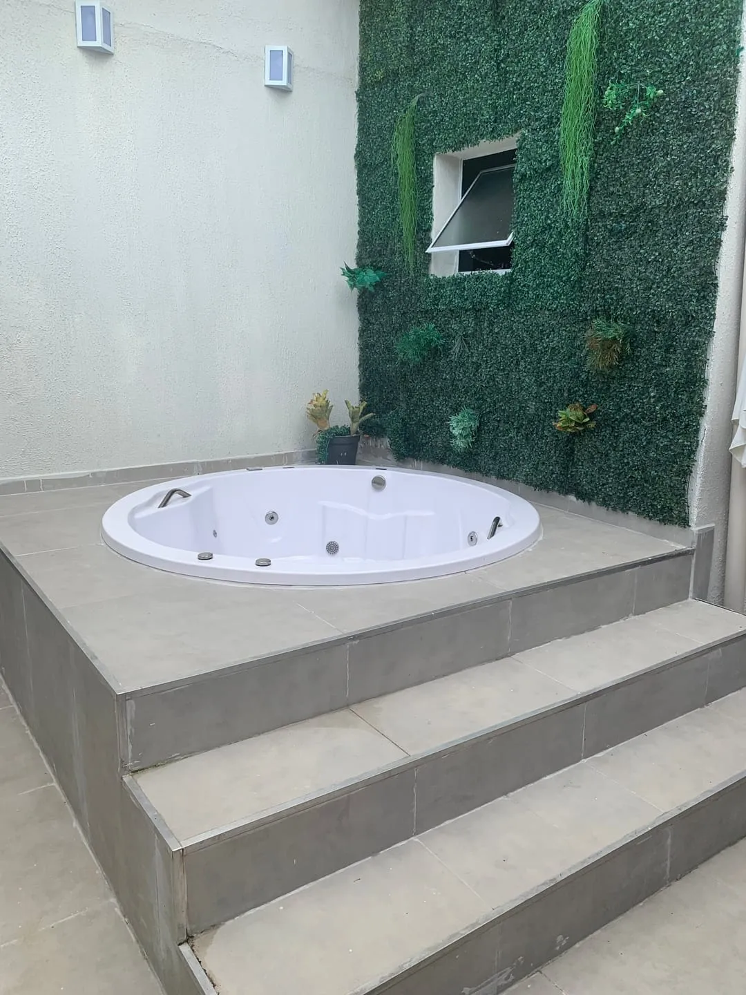 Imagem Casa à venda 2 Quartos, 1 Suite, 2 Vagas, 160M², Crispim, Pindamonhangaba - SP