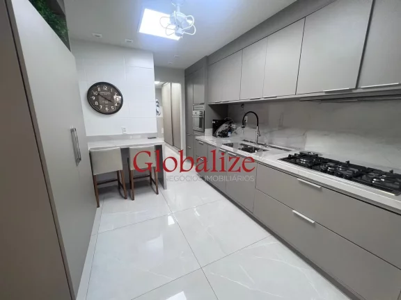Imagem Apartamento Garden à venda no bairro do Boqueirão em Santos com 4 suítes e 3 vagas por R$ 4.700.000,00