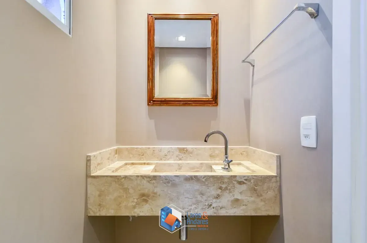 Imagem Casa para venda em Brooklin com 3 quartos, sendo 1 suíte, 200m²
