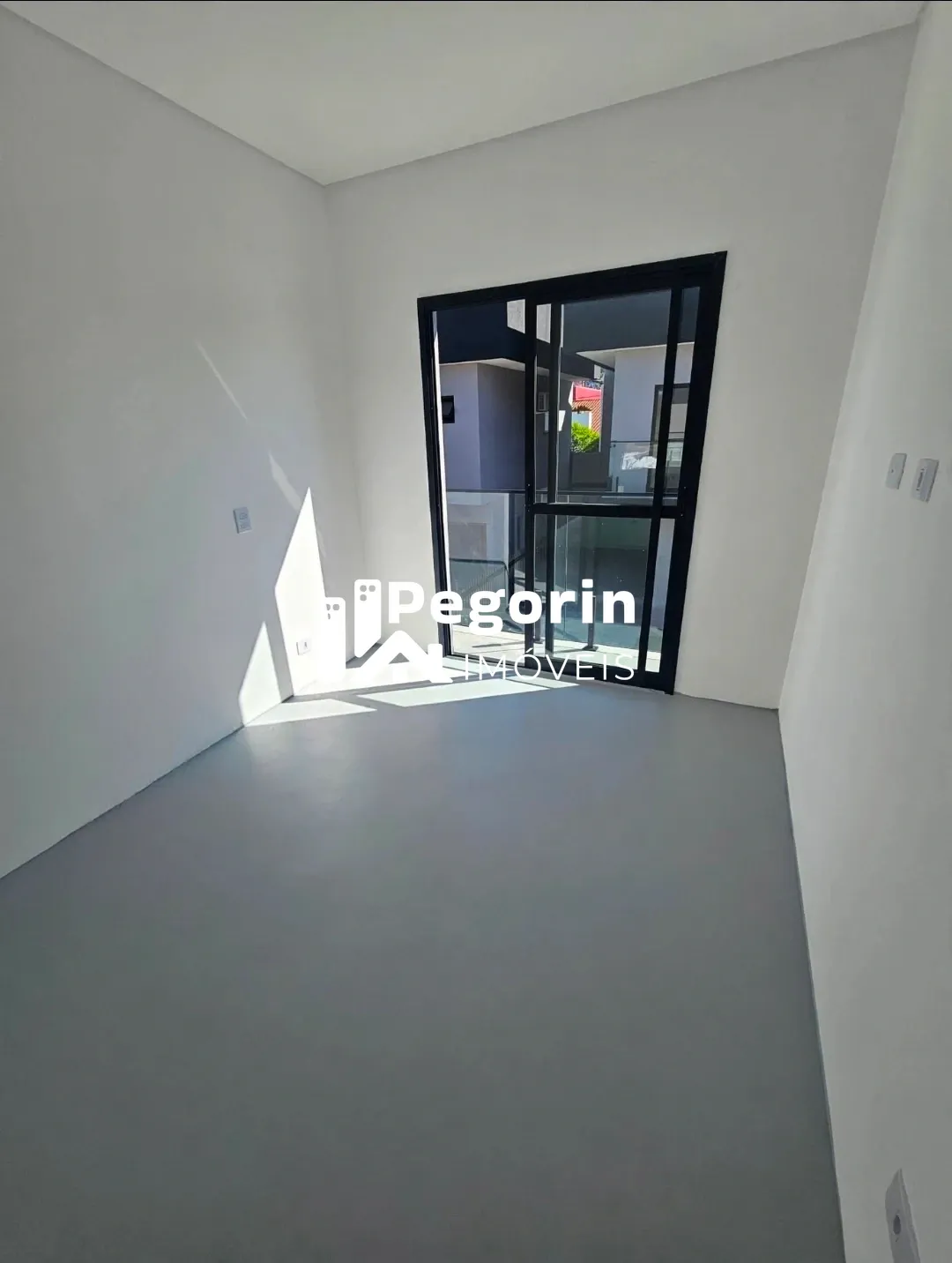 Imagem SOBRADO no Cajuru duplex Com Terraço