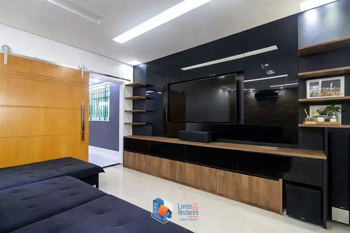 Imagem Sobrado para venda em Vila Madalena com 4 quartos, sendo 2 suítes, 299m²