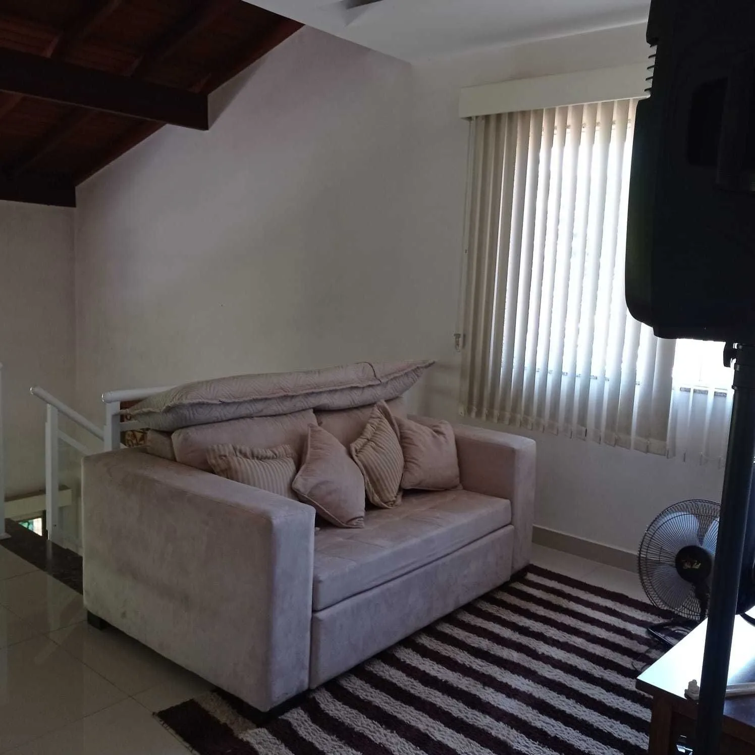 Imagem Condomínio Grupamento Parque Eldorado - Casa Duplex á Venda Alto Padrão, Condomínio Santo Antônio 4 Suítes, 3 vagas - Rio do Ouro Niterói