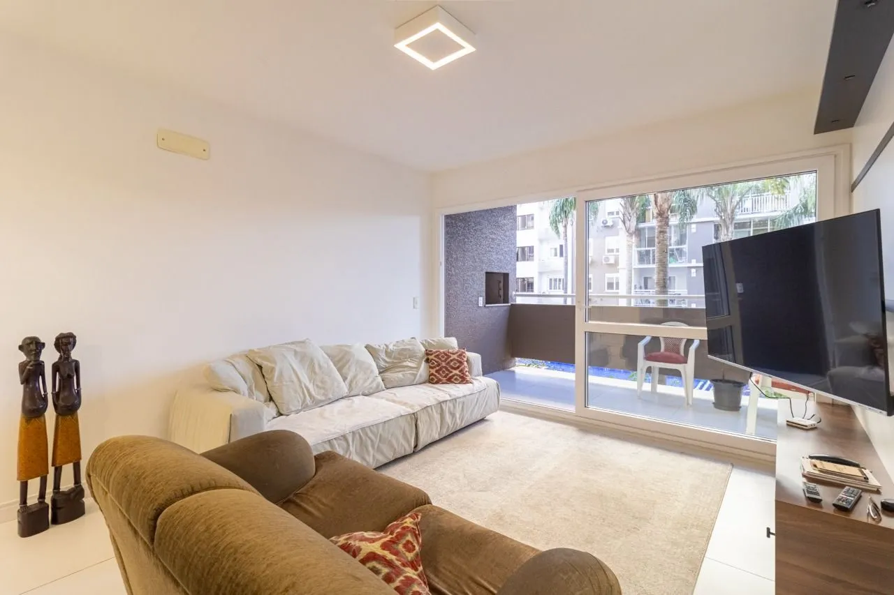 Imagem 3 Dormitórios com Suíte | 90m² | Lareira e Churrasqueira | Bravo Melnick