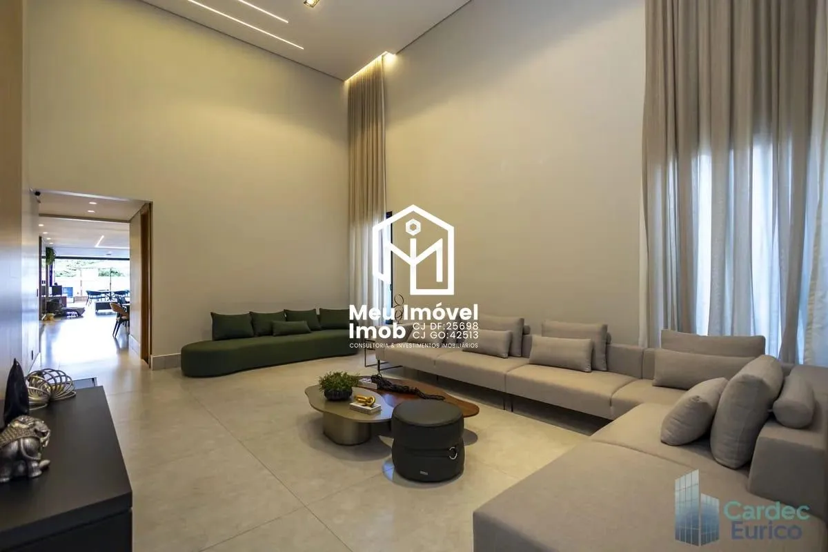 Imagem Casa 4 Quartos 4 Suítes 4 Vagas 900m² Porteira Fechada
