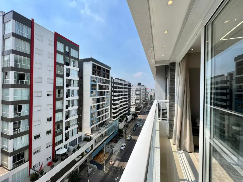 Imagem Apartamento 3 Dormitórios - Bairro Navegantes