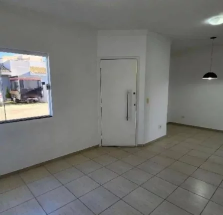 Imagem CASA 70.30M² 3 QUARTOS 1 SUITE CONDOMINIO RESERVA IPANEMA