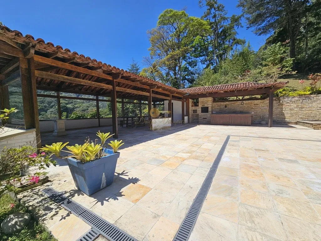 Imagem Casa em Condomínio para Venda em Teresópolis / RJ no bairro Carlos Guinle