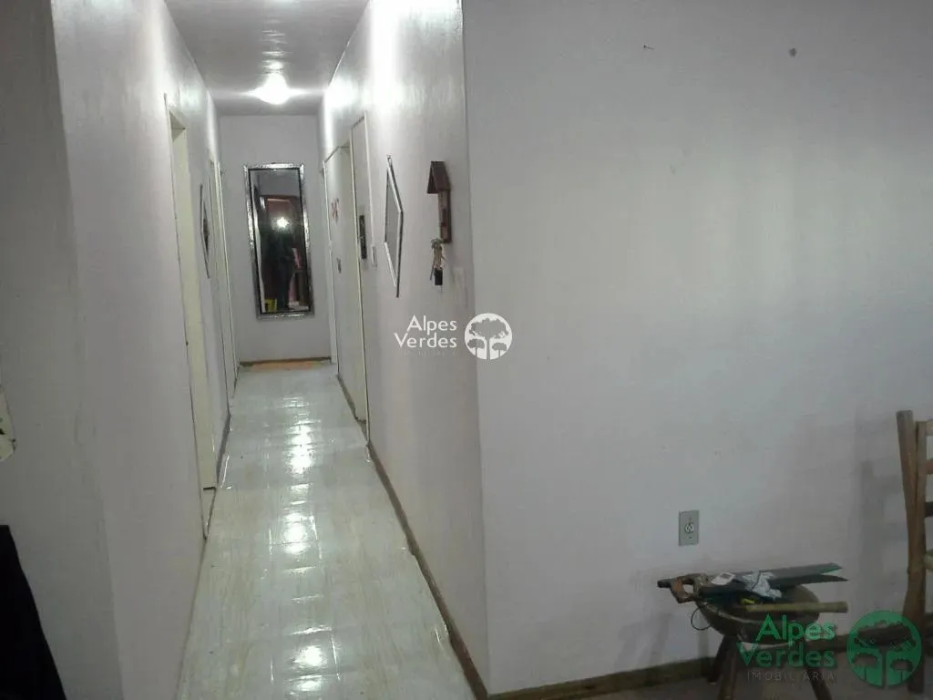 Imagem Vende-se casa em canela a 3 minutos da Catedral de Pedra