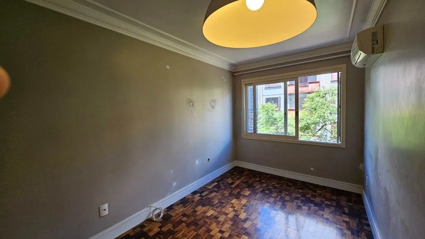 Imagem Apartamento à venda no Centro Histórico de Porto Alegre com 1 dormitório e 51m²