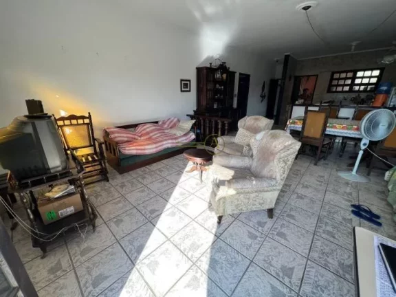 Imagem Apartamento à venda no Balneário Belmira Novaes em Peruíbe à 300m da praia