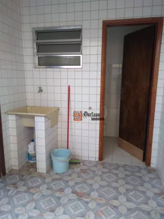Imagem Casa com 3 dormitórios à venda, 132 m² por R$ 550.000 - Balneário Jardim de Itanhaém (F/Grandesp) - Itanhaém/SP