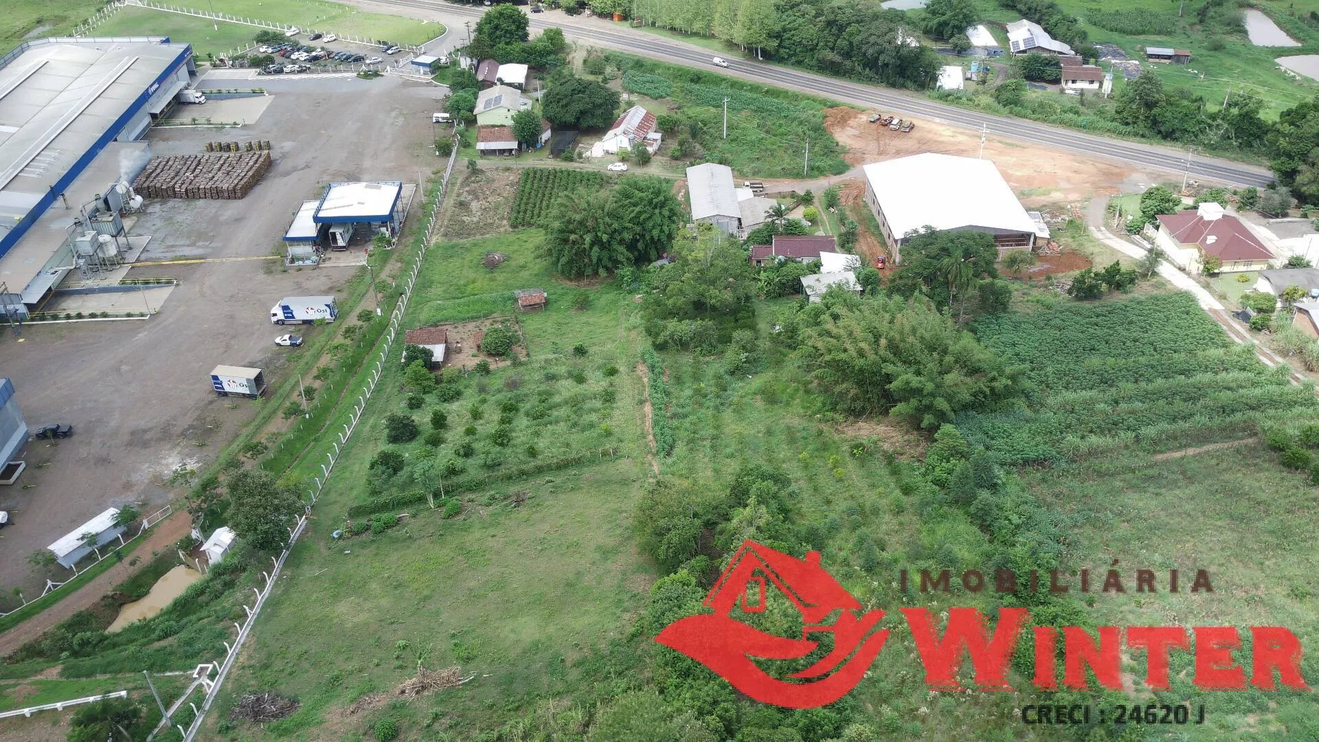 Imagem Área de terras com 19.000,00m² dentro da área industrial de Feliz.