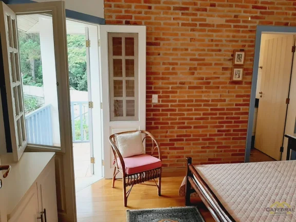 Imagem Casa em condomínio à Venda (PORTEIRA FECHADA) AC 800 m2, Piscina, quadra de Tênis. . . Jundiaí/SP