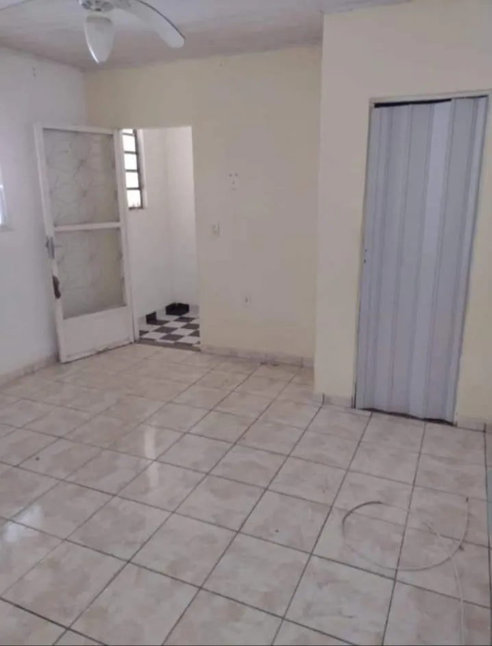 Imagem IMÓVEL PARA QUEM ENXERGA ALÉM DA CASA - E VÊ UMA OPORTUNIDADE!