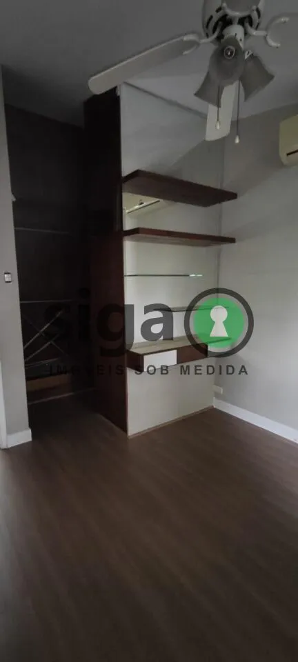 Imagem Sobrado Jardim Aeroporto, 3 quartos, 1 suite, 2 vgas