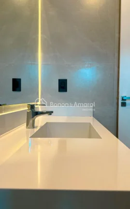 Imagem Maravilhoso Sobrado, acabamento de primeira, com 3 quartos sendo 3 suítes e a master com closet, co...