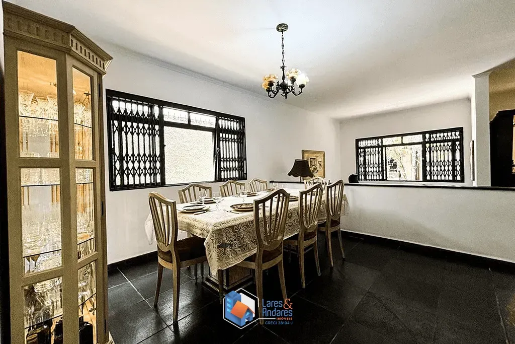Foto do imóvel Casa à venda 4 Quartos 2 Suites 4 Vagas 284M² Brooklin Paulista São Paulo - SP em Rua Geórgia