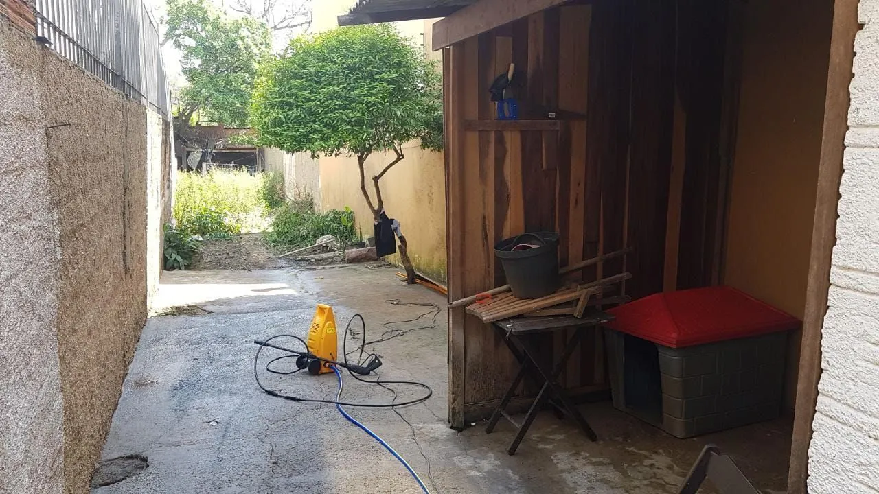 Imagem Terreno com Excelente Potencial Comercial e Residencial no Menino Deus