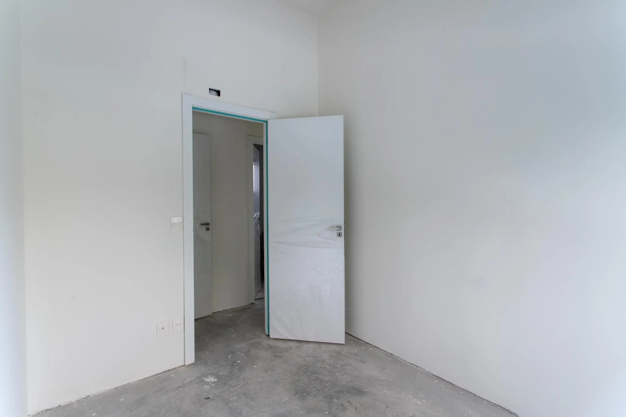 Imagem Apartamento Garden, 2 dormitórios, 1 suíte, 2 vagas, Av Otto Niemeyer e Zaffari