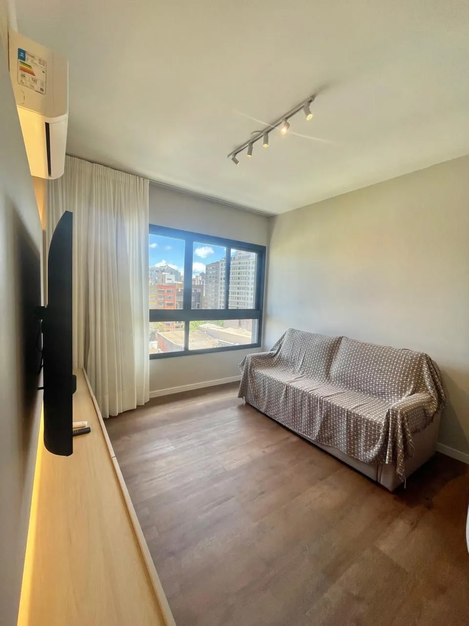 Imagem Apartamento 1 Dormitório(s) Bairro Cidade Baixa com garagem