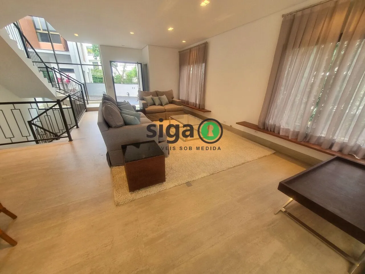 Imagem Casa em Condomínio a venda com 4 Quartos no Alto da Boa Vista.