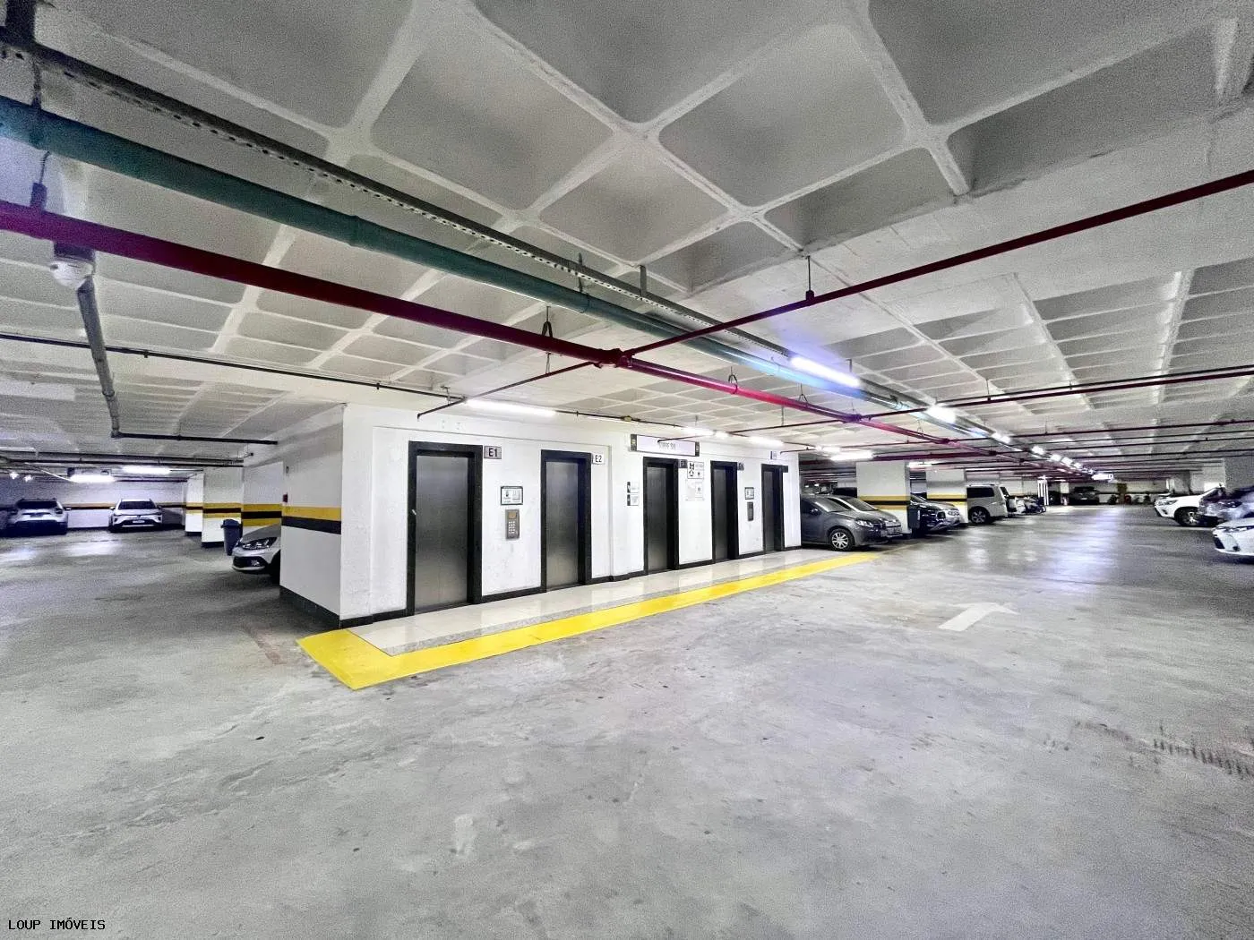 Imagem Comercial para Venda em Fortaleza, Pici, 1 banheiro, 1 vaga