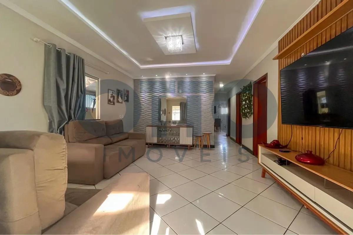 Foto do imóvel Sobrado com 5 quartos e 1 suíte para venda em Casa Nova, Porto Seguro em Travessa Murici, 72 C - Casa Nova, Porto Seguro - BA
