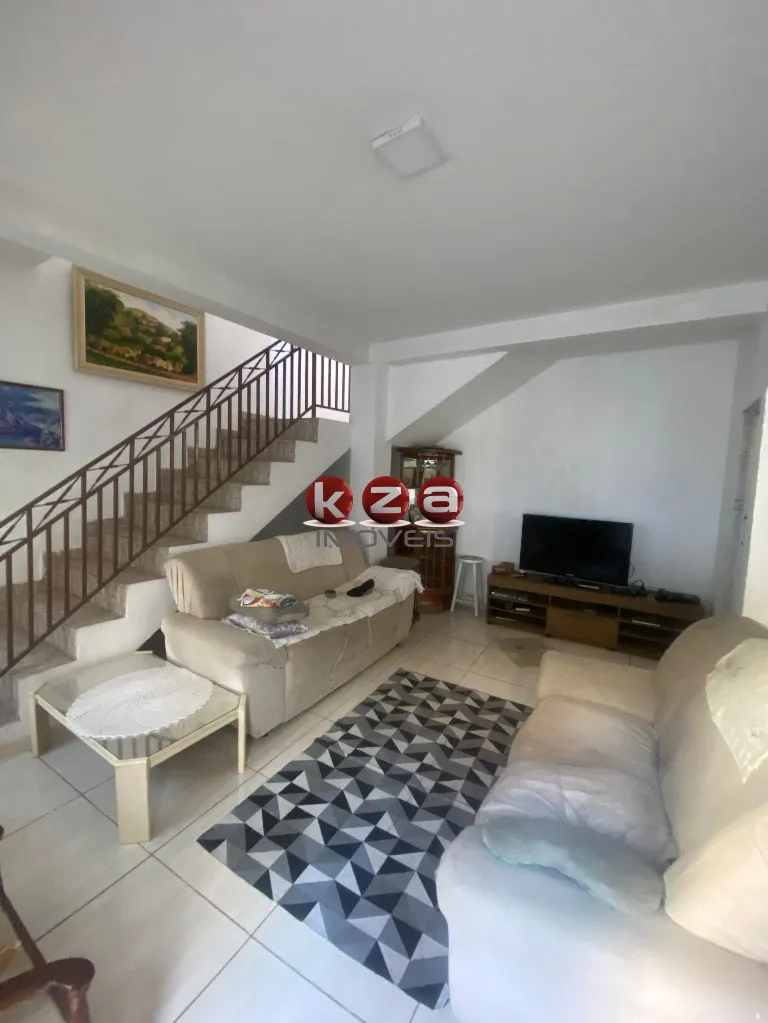 Imagem Imperdível: Casa para locação em Valinhos-SP, Jardim Manacas. 3 quartos, churrasqueira, vista total da lagoa. Venha conferir!
