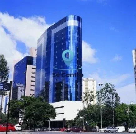 Excelente sala para locação , composta por recepção, dois banheiros, copa, 2 consultórios e uma...