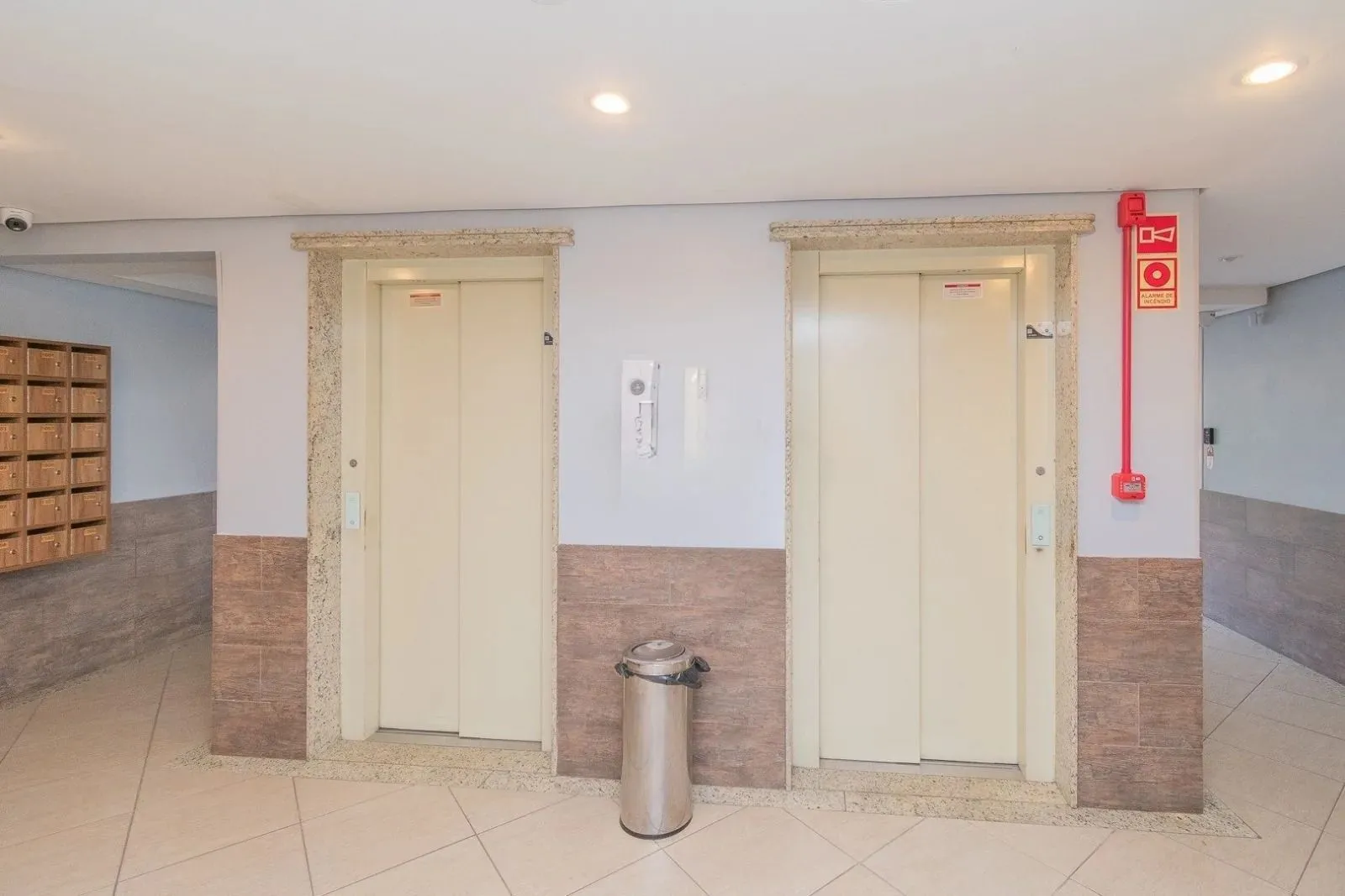 Imagem Apartamento com 76m², 2 quartos, 1 suíte, 1 vaga, no bairro Cristo Redentor