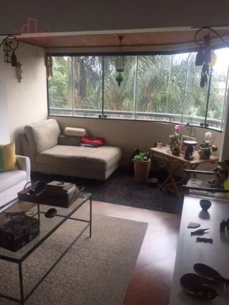 Oportunidade - 3 suítes - 110m².