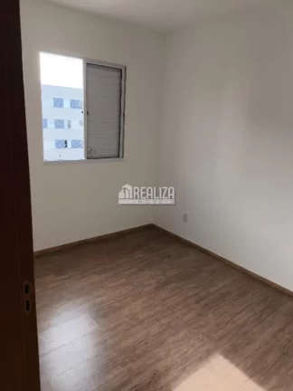 Imagem Apartamento de 2 dormitórios com Piscina e Portaria 24 Hrs no Condomínio Vitta Jardim do Lago, no bairro Jardim do Lago - em Uberaba