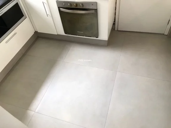 Imagem Apartamento à venda na Vila Andrade, São Paulo-SP, 3 quartos, 1 suíte, 3 salas, 3 banheiros, 2 vagas, 107m².