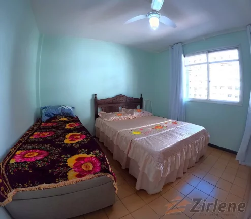 Imagem Apartamento Aconchegante de 2 Quartos na Segunda Quadra do Mar