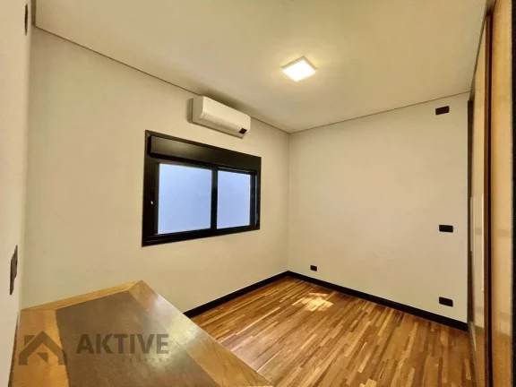 Imagem Casa de Condomínio em Granja Viana - Cotia